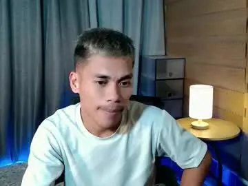 Chaturbate Live Sex Cam of naughtyfuck_boy