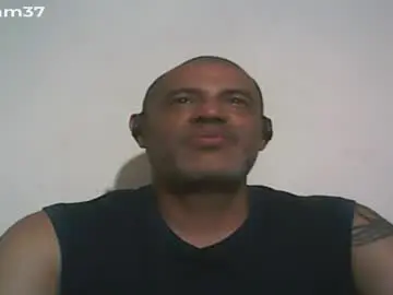 Chaturbate Adult Webcam of retlam37