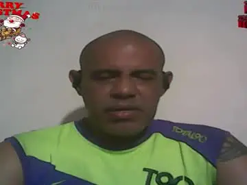 Chaturbate Nude Webcam of retlam37