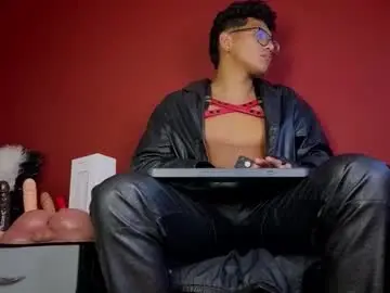 Chaturbate Private Sex Chat of tom_brown12