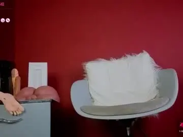 Chaturbate Nude Webcam of tom_brown12