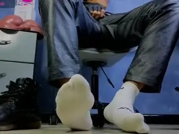 Chaturbate Nude Webcam of tom_brown12