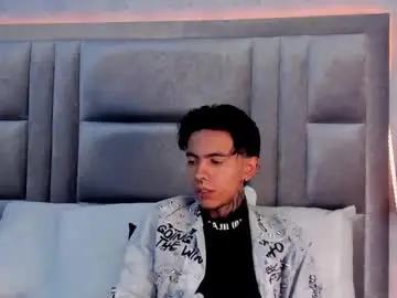 apolobiker from chaturbate