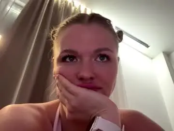 Chaturbate Adult Video Chat of missfit_