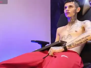 Chaturbate Nude Webcam of paulo527