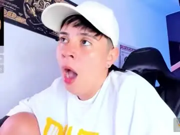 Chaturbate Sex Cam of abbysmiitth_