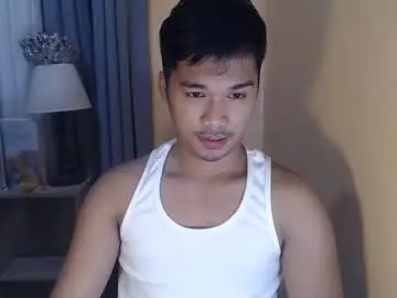 asianhunk_jamesx from chaturbate