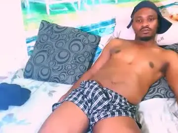 Chaturbate Watch Live Sex Cams of ebonytiger69