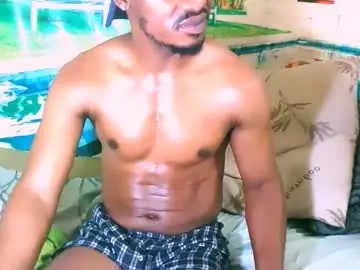 Chaturbate Adult Webcam of ebonytiger69