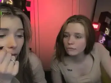 Chaturbate Live Sex Cam of lily_morty