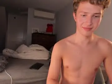 Chaturbate Free Porn Cam of lucas_and_matteo