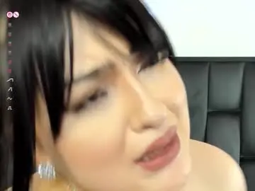 Chaturbate Free Porn Cam of martinamadisson