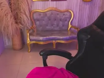 Chaturbate Live Sex Cam of lexie_s