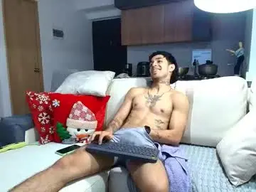 Chaturbate Best live sex cam show of liorvante