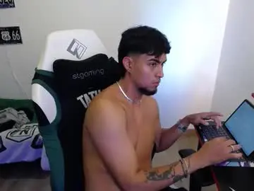 Chaturbate Best live sex cam show of matias_bianco01