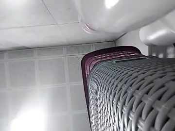 Chaturbate Free Porn Cam of trapper727272