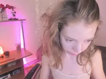 Chaturbate Live Sex Cam of beautyeliise