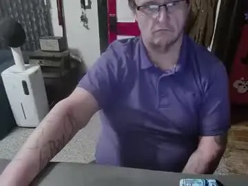 Chaturbate Nude Webcam of bigdbrillion