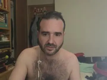 Chaturbate Live Sex Cam of curiosillo1983