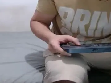 Chaturbate Nude Webcam of emily_sex_xx24