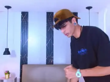 Chaturbate Watch Live Sex Cams of franvill_trato