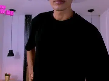 Chaturbate Nude Webcam of franvill_trato