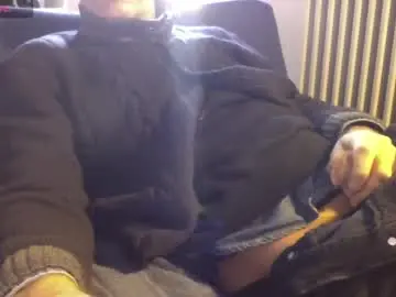 Chaturbate Live Sex of mynakedbeach