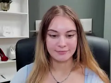 playgirl_valeria from chaturbate