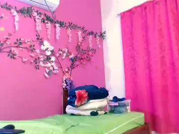 Chaturbate Live Sex Cam of analdeepalejandra18