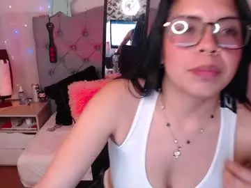 Chaturbate Free Porn Cam of antolyh_c