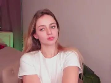 Chaturbate Watch Live Sex Cams of joyce_shinne