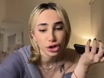 Chaturbate Watch Live Sex Cams of lexii_23