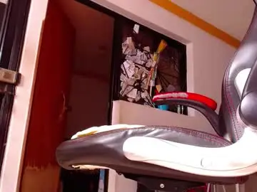 lion_grr from chaturbate