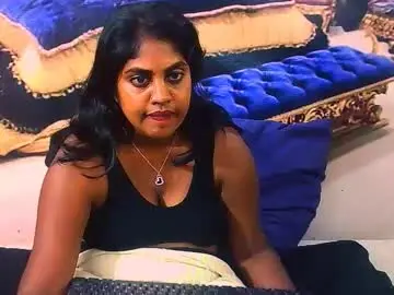 indiandiva27 from chaturbate