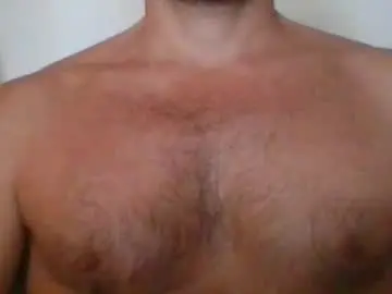 Chaturbate Live Sex Cam of newtyguy90