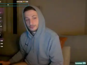 Chaturbate Live Sex Cam of shadysinnerman