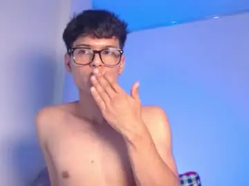 Chaturbate Free Porn Cam of super_boys2