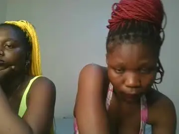 Chaturbate Live Sex Cam of royal_goddes