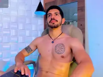 Chaturbate Sex Cam of alejandrostorm