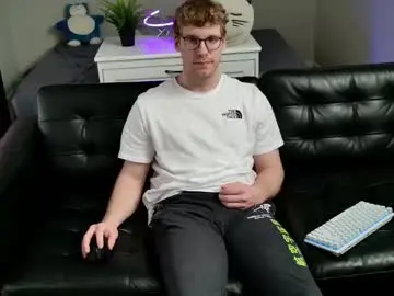 Chaturbate Private Sex Chat of blueeyedtallguy