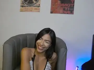 coraliebronson from chaturbate