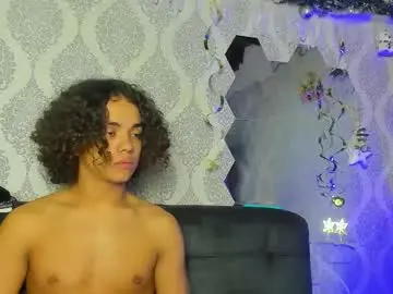 Chaturbate Sex Chat of extotic_couplex