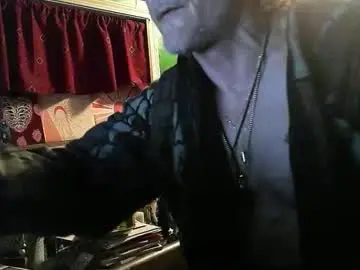 Chaturbate Adult Video Chat of hippiedad333