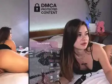 siren_bloom from chaturbate