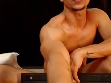 jamess__brown from chaturbate