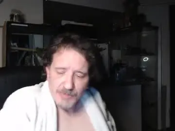 thegreeneyes95 from chaturbate