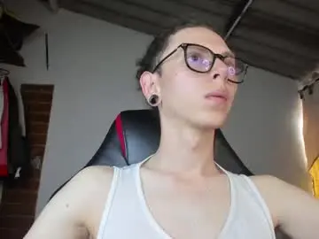 Chaturbate Live Sex Cam of vicent_brais