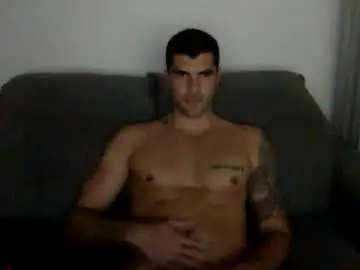 johnny__b0y from chaturbate