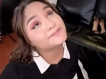 Chaturbate Adult Video Chat of lauralei_01