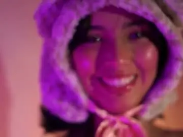 Chaturbate Free Live Porn of little_vel